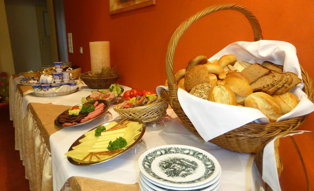 Hotel Haus Rameil Lennestadt Dış mekan fotoğraf